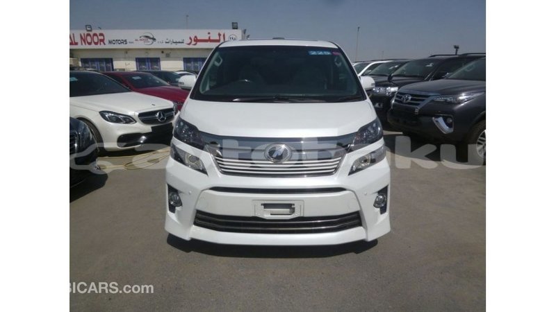 Big with watermark toyota vellfire abseron import dubai 2262