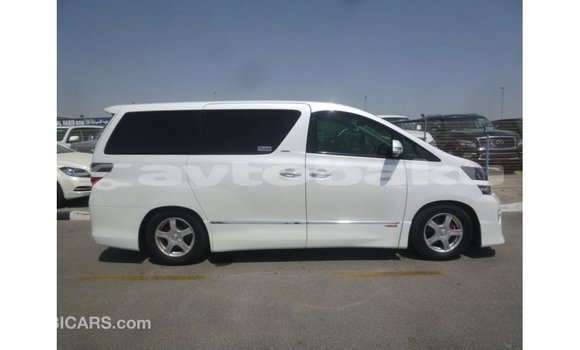 Buy Import Toyota Vellfire White Car in Import - Dubai in Abseron Buy Import Toyota Vellfire White Car in Import - Dubai in Abseron