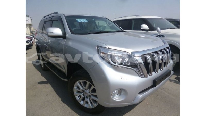 Big with watermark toyota prado abseron import dubai 2270