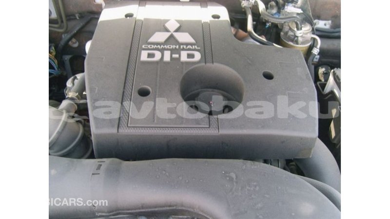 Big with watermark mitsubishi pajero abseron import dubai 2271