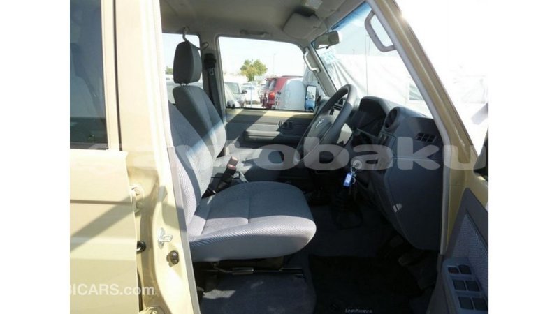 Big with watermark toyota land cruiser abseron import dubai 2286