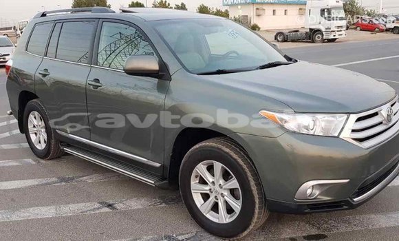 Buy Import Toyota Highlander Green Car in Import - Dubai in Abseron Buy Import Toyota Highlander Green Car in Import - Dubai in Abseron
