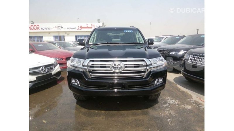 Big with watermark toyota land cruiser abseron import dubai 2298