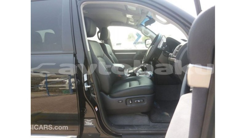 Big with watermark toyota land cruiser abseron import dubai 2298