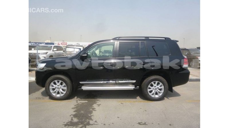 Big with watermark toyota land cruiser abseron import dubai 2298