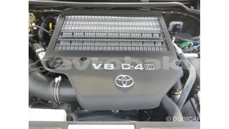 Big with watermark toyota land cruiser abseron import dubai 2298