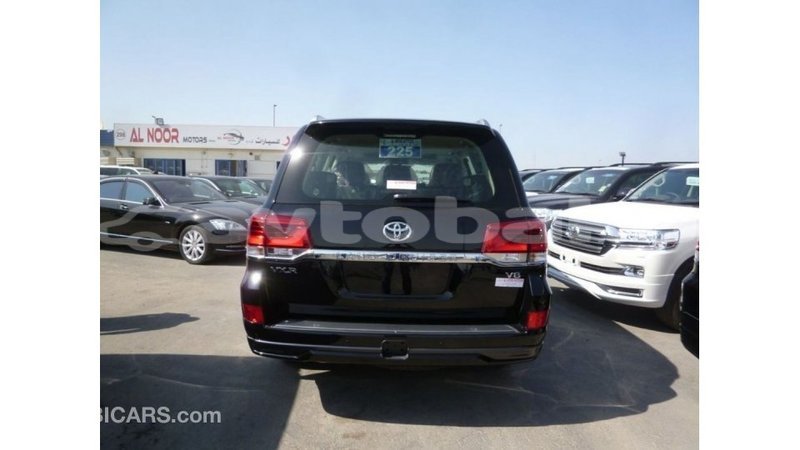 Big with watermark toyota land cruiser abseron import dubai 2301