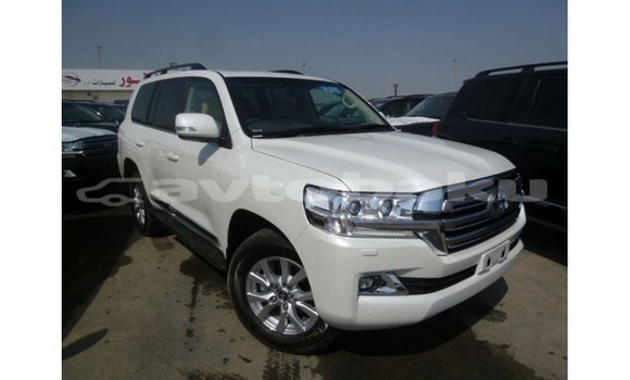 Buy Import Toyota Land Cruiser White Car in Import - Dubai in Abseron Buy Import Toyota Land Cruiser White Car in Import - Dubai in Abseron
