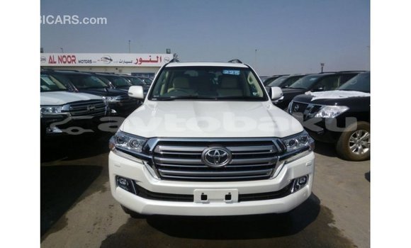 Buy Import Toyota Land Cruiser White Car in Import - Dubai in Abseron Buy Import Toyota Land Cruiser White Car in Import - Dubai in Abseron