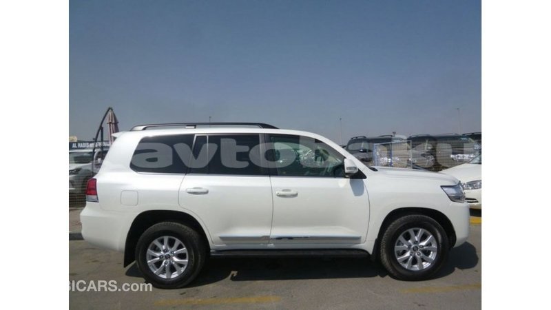 Big with watermark toyota land cruiser abseron import dubai 2302