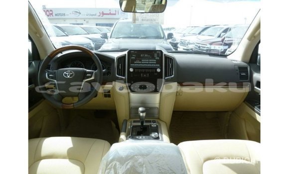 Buy Import Toyota Land Cruiser White Car in Import - Dubai in Abseron Buy Import Toyota Land Cruiser White Car in Import - Dubai in Abseron