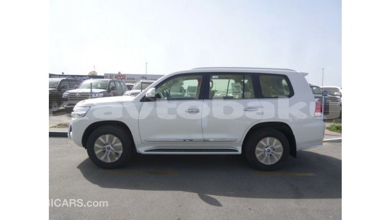 Big with watermark toyota land cruiser abseron import dubai 2304