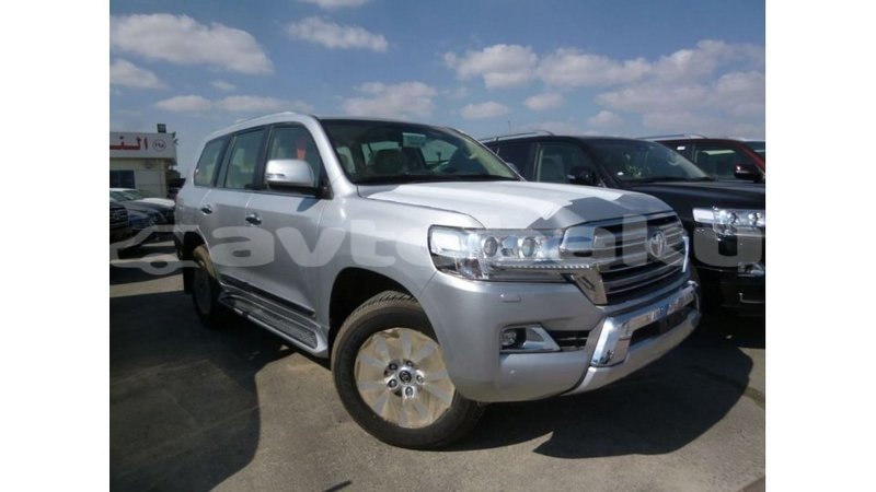 Big with watermark toyota land cruiser abseron import dubai 2305