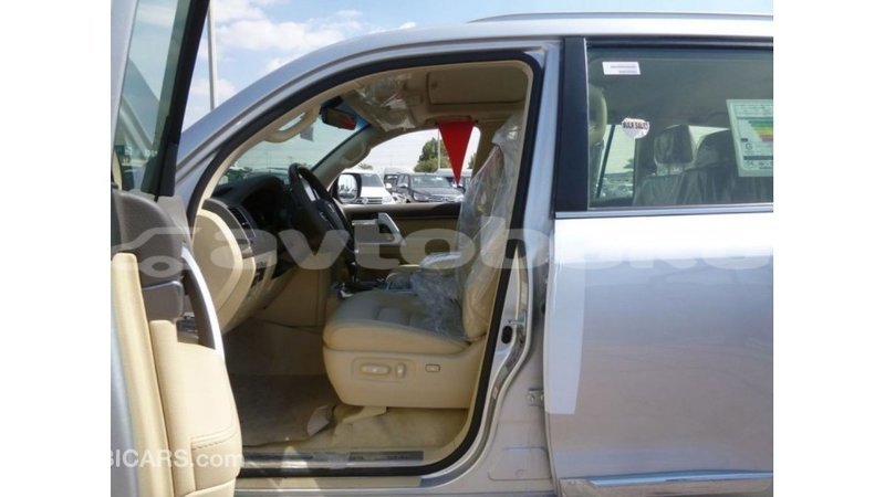 Big with watermark toyota land cruiser abseron import dubai 2305