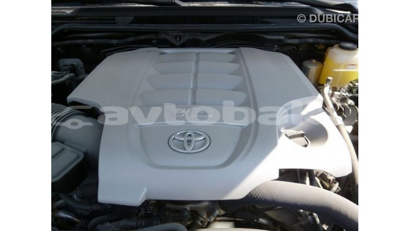 Big with watermark toyota land cruiser abseron import dubai 2305