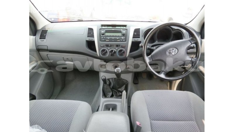 Big with watermark toyota hilux abseron import dubai 2306