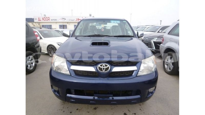 Big with watermark toyota hilux abseron import dubai 2308