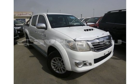 Buy Import Toyota Hilux White Car in Import - Dubai in Abseron Buy Import Toyota Hilux White Car in Import - Dubai in Abseron