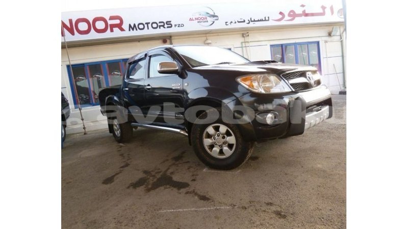 Big with watermark toyota hilux abseron import dubai 2310