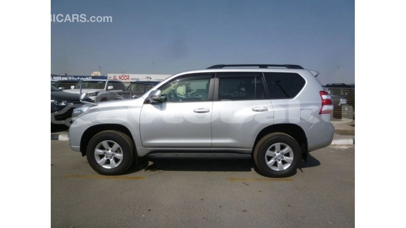 Big with watermark toyota prado abseron import dubai 2316