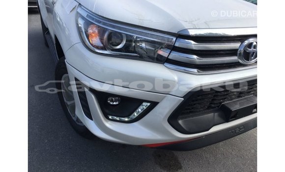 Buy Import Toyota Hilux White Car in Import - Dubai in Abseron Buy Import Toyota Hilux White Car in Import - Dubai in Abseron