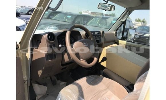 Buy Import Toyota Land Cruiser Beige Car in Import - Dubai in Abseron Buy Import Toyota Land Cruiser Beige Car in Import - Dubai in Abseron