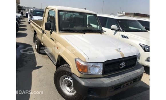 Buy Import Toyota Land Cruiser Beige Car in Import - Dubai in Abseron Buy Import Toyota Land Cruiser Beige Car in Import - Dubai in Abseron
