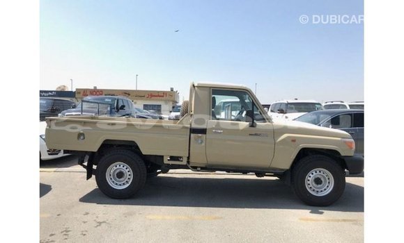 Buy Import Toyota Land Cruiser Beige Car in Import - Dubai in Abseron Buy Import Toyota Land Cruiser Beige Car in Import - Dubai in Abseron