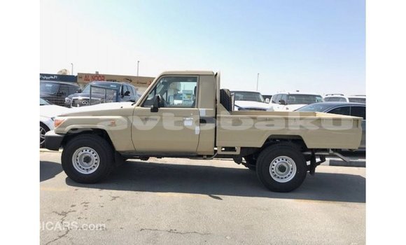 Buy Import Toyota Land Cruiser Beige Car in Import - Dubai in Abseron Buy Import Toyota Land Cruiser Beige Car in Import - Dubai in Abseron