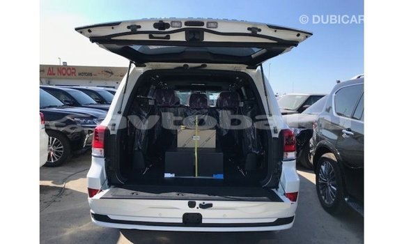 Buy Import Toyota Land Cruiser White Car in Import - Dubai in Abseron Buy Import Toyota Land Cruiser White Car in Import - Dubai in Abseron