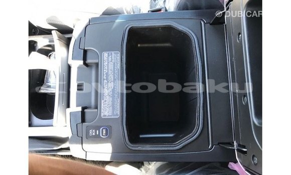 Buy Import Toyota Land Cruiser White Car in Import - Dubai in Abseron Buy Import Toyota Land Cruiser White Car in Import - Dubai in Abseron