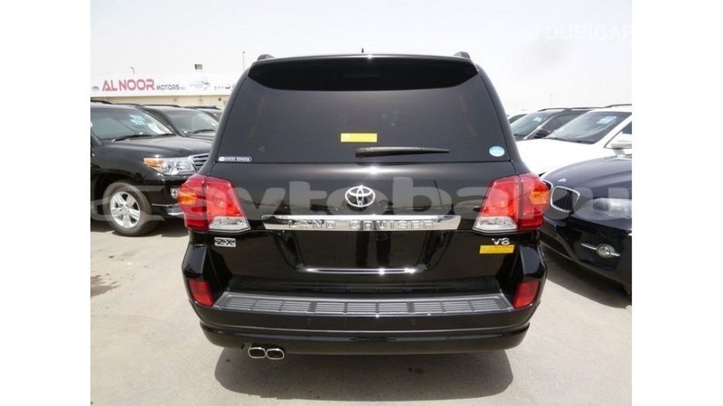 Big with watermark toyota land cruiser abseron import dubai 2336