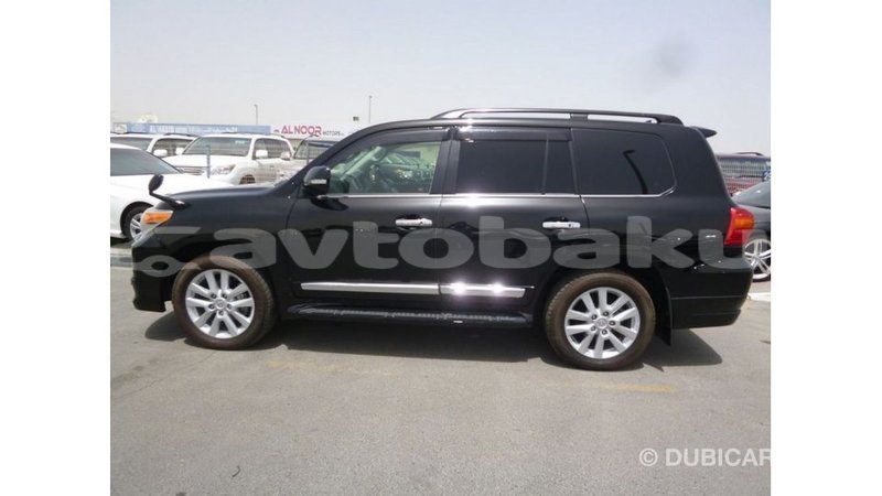 Big with watermark toyota land cruiser abseron import dubai 2336