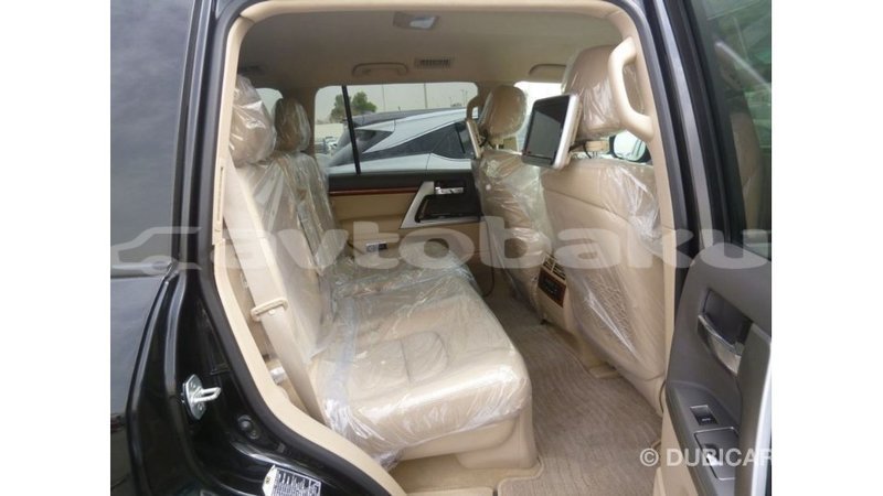 Big with watermark toyota land cruiser abseron import dubai 2337