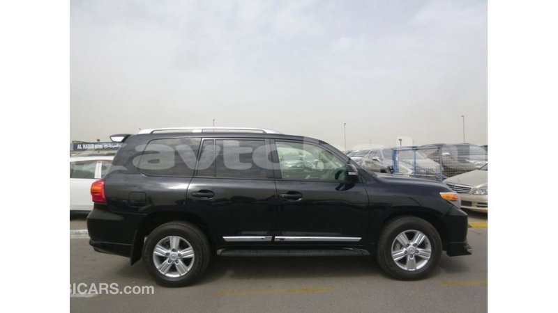 Big with watermark toyota land cruiser abseron import dubai 2337