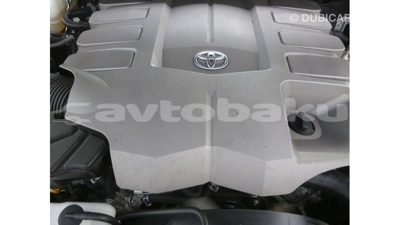 Big with watermark toyota land cruiser abseron import dubai 2337