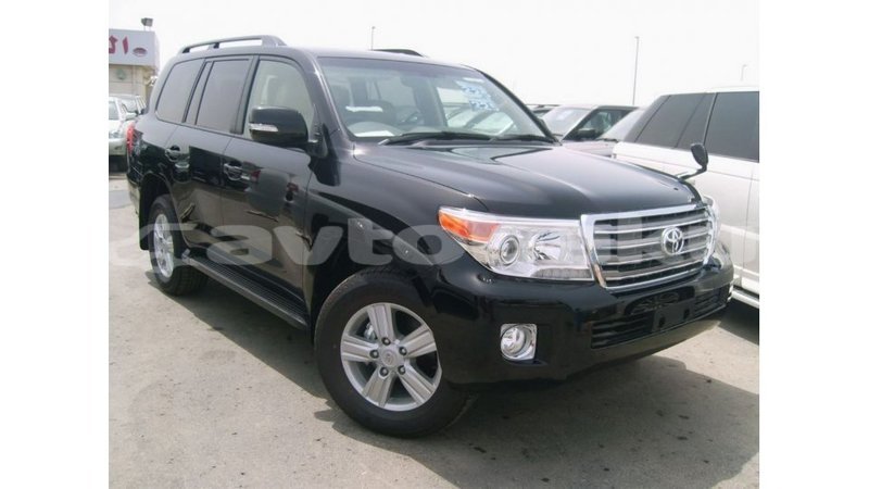 Big with watermark toyota land cruiser abseron import dubai 2338