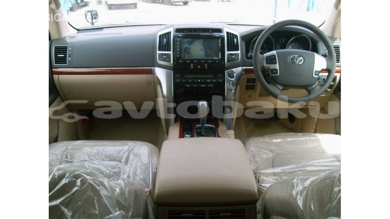 Big with watermark toyota land cruiser abseron import dubai 2339