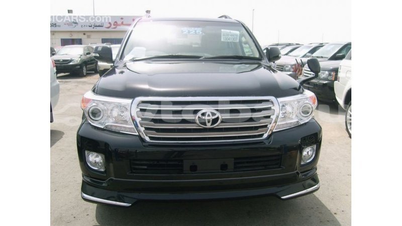 Big with watermark toyota land cruiser abseron import dubai 2339