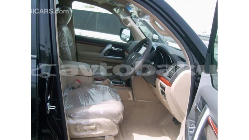 Big with watermark toyota land cruiser abseron import dubai 2339