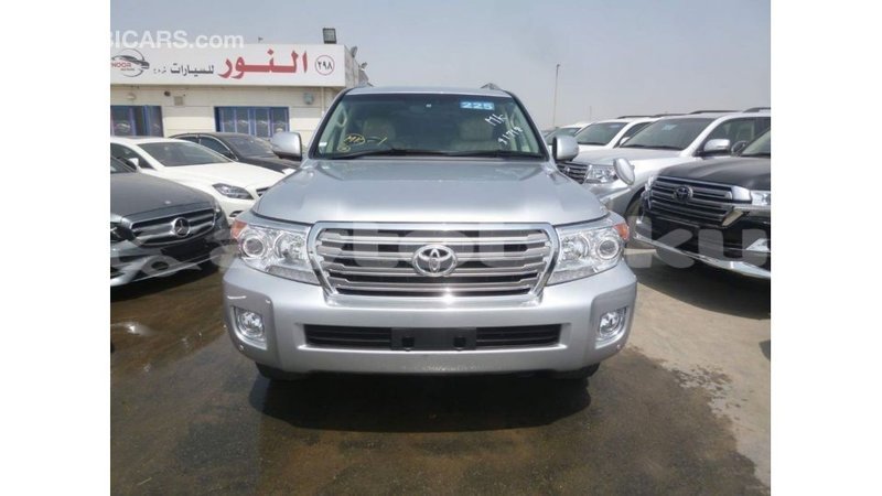 Big with watermark toyota land cruiser abseron import dubai 2340