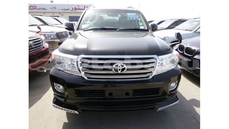Big with watermark toyota land cruiser abseron import dubai 2341