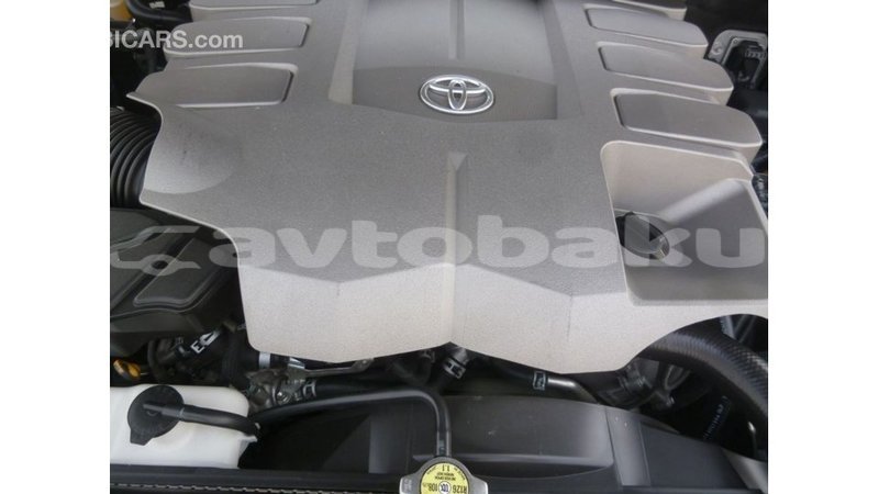 Big with watermark toyota land cruiser abseron import dubai 2342