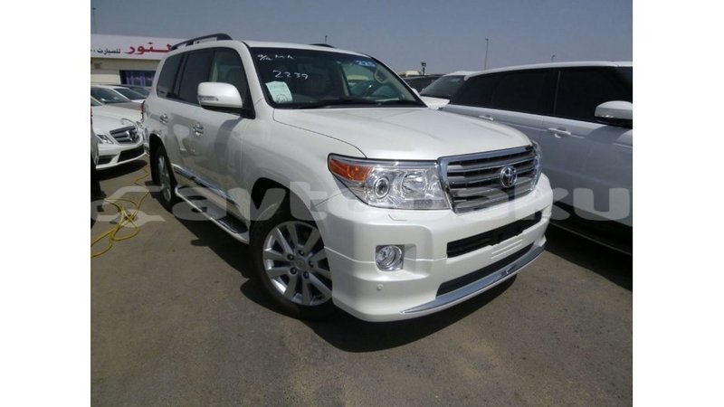 Big with watermark toyota land cruiser abseron import dubai 2345
