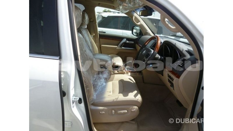Big with watermark toyota land cruiser abseron import dubai 2345