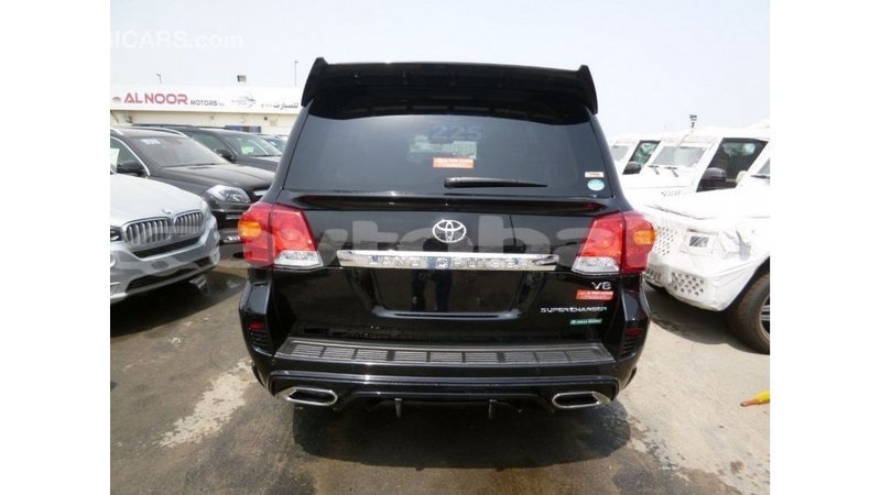 Big with watermark toyota land cruiser abseron import dubai 2346