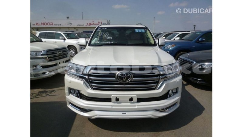 Big with watermark toyota land cruiser abseron import dubai 2348