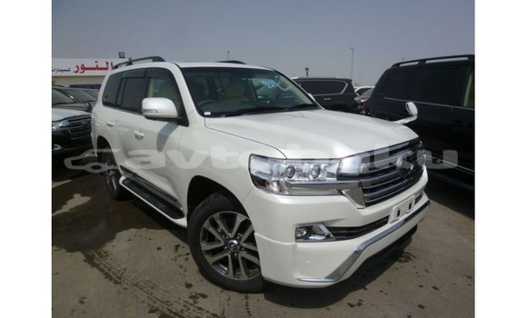 Buy Import Toyota Land Cruiser White Car in Import - Dubai in Abseron Buy Import Toyota Land Cruiser White Car in Import - Dubai in Abseron