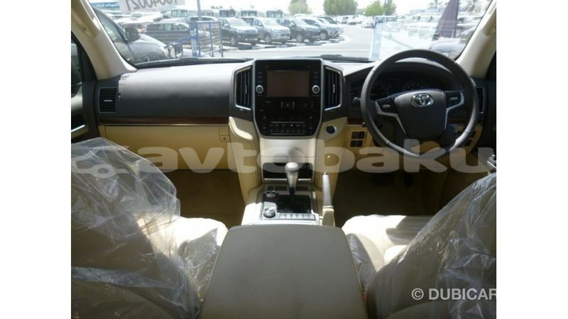 Big with watermark toyota land cruiser abseron import dubai 2351