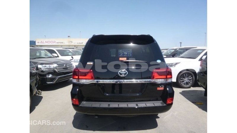 Big with watermark toyota land cruiser abseron import dubai 2351